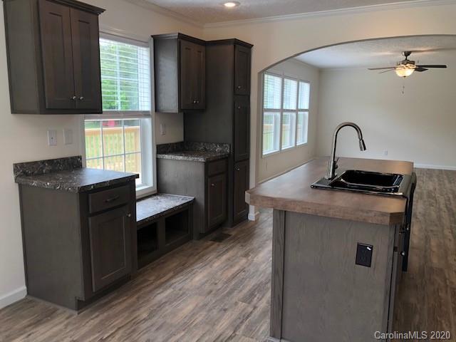 863 Townsend Road, Unit 2 Hendersonville, NC 28792 - Photo 7 of 27