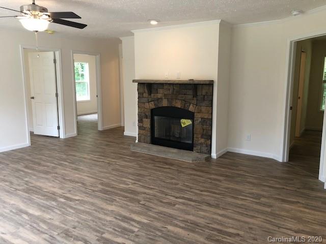 863 Townsend Road, Unit 2 Hendersonville, NC 28792 - Photo 10 of 27