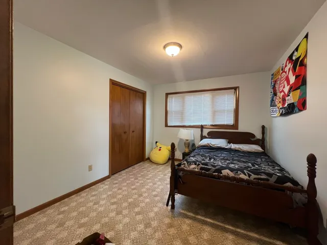 $899 | 423 5th Avenue East, Ashland, WI 54806