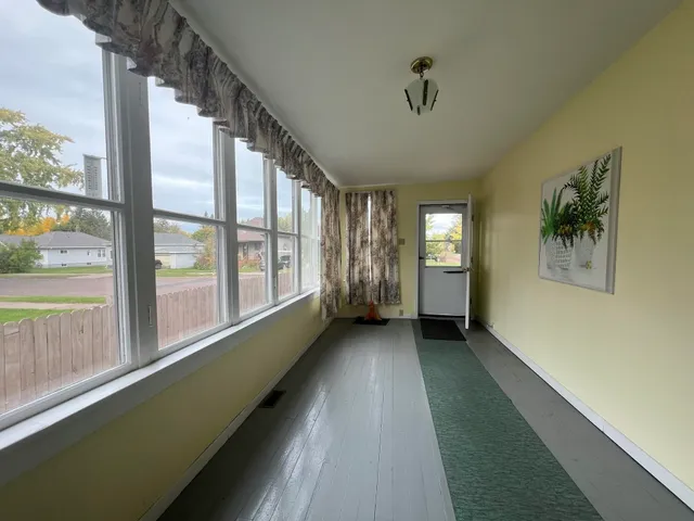 $899 | 423 5th Avenue East, Ashland, WI 54806