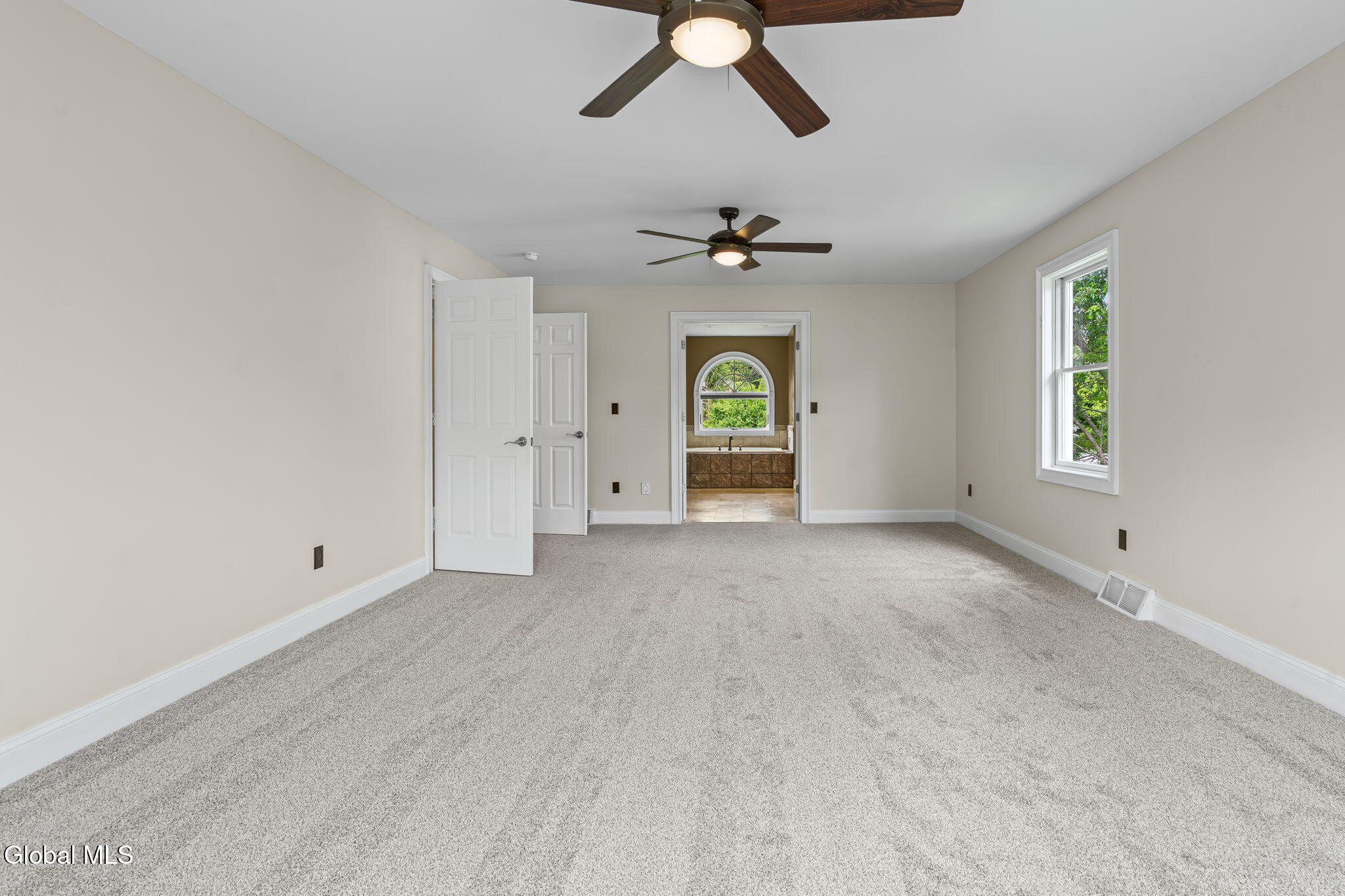 229 Menlo Park Road Niskayuna, NY 12309 - Photo 28 of 55 17-web-or-mls-229-menlo-park-rd