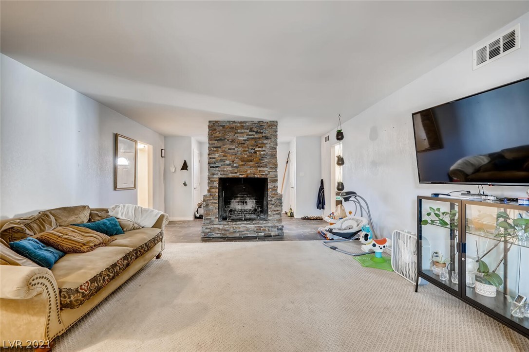 605 East Fairway Road Henderson, NV 89015 - Photo 9 of 50 Gallery Image 9