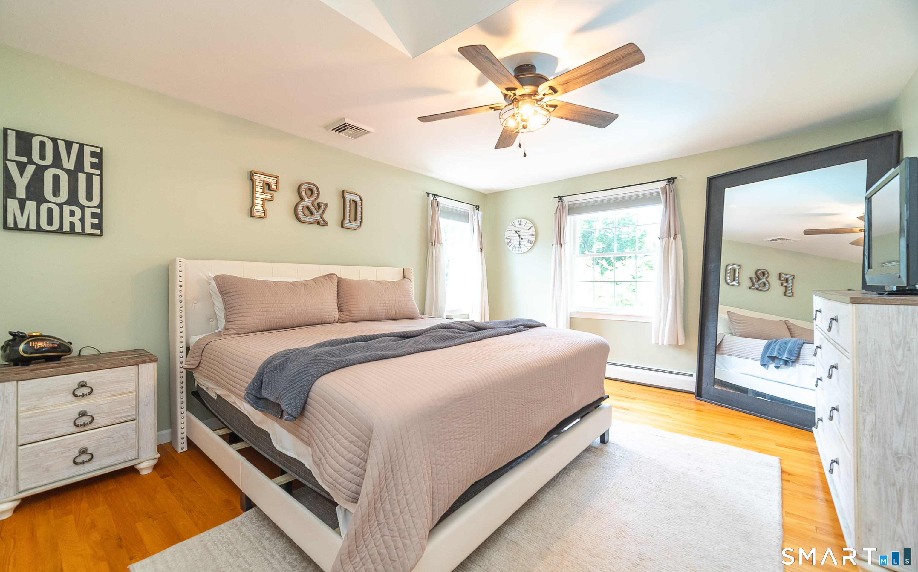 17 Coles Road Middletown, CT 06457 - Photo 19 of 28 Gallery Image 19
