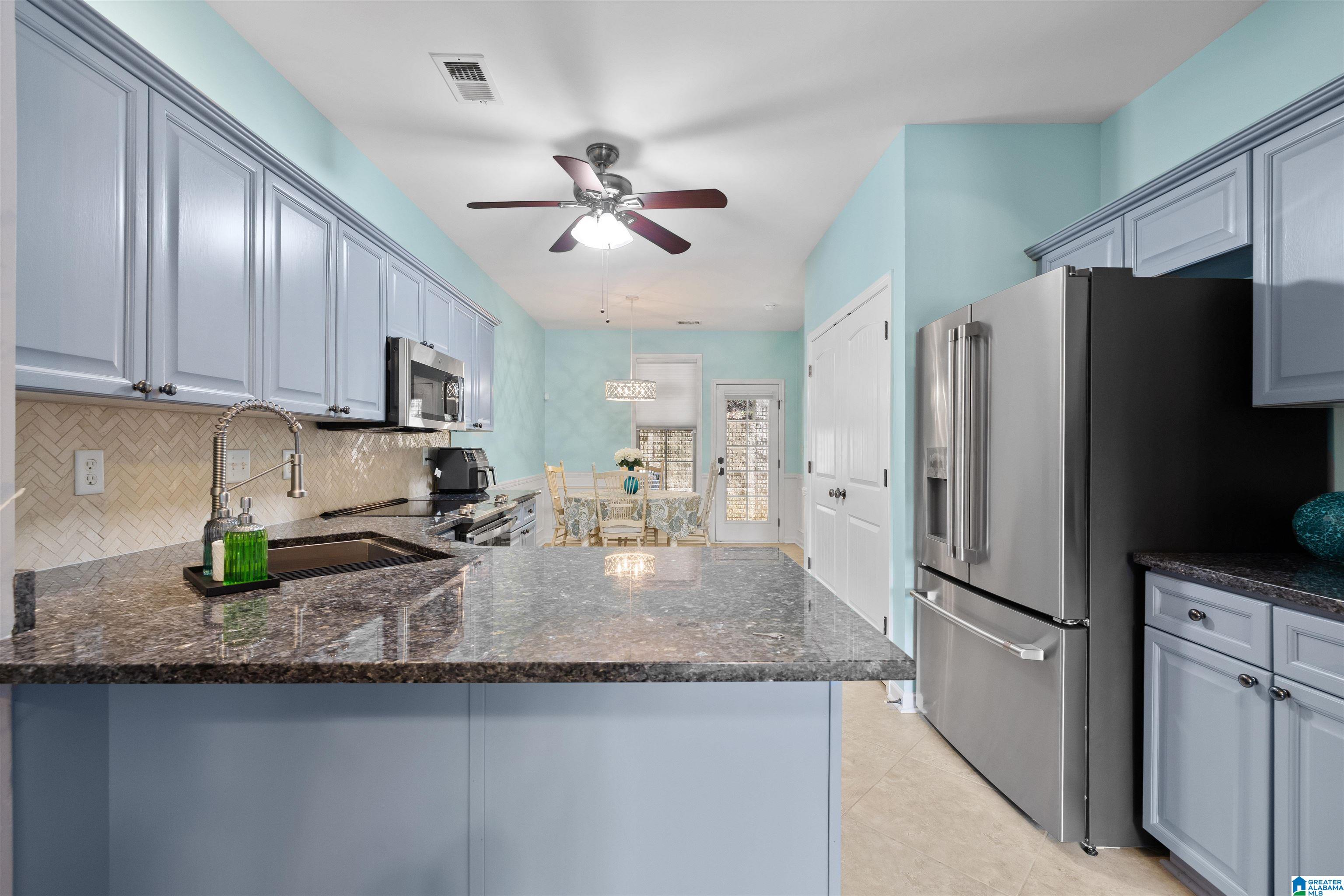 2208 Ridgemont Drive Birmingham, AL 35244 - Photo 9 of 27 Gallery Image 9