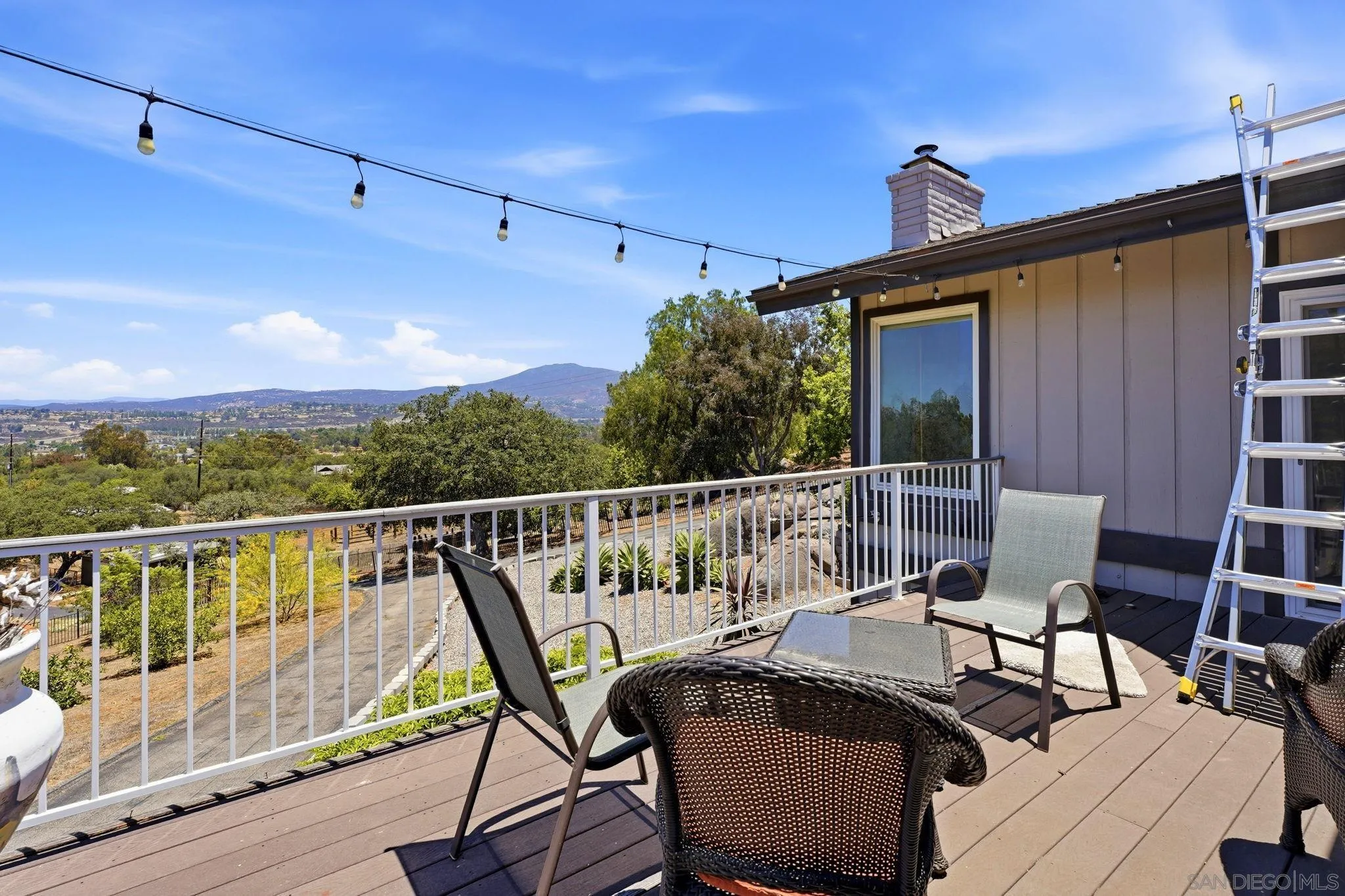 1049 Ranchito Court Alpine, CA 91901 - Photo 22 of 35