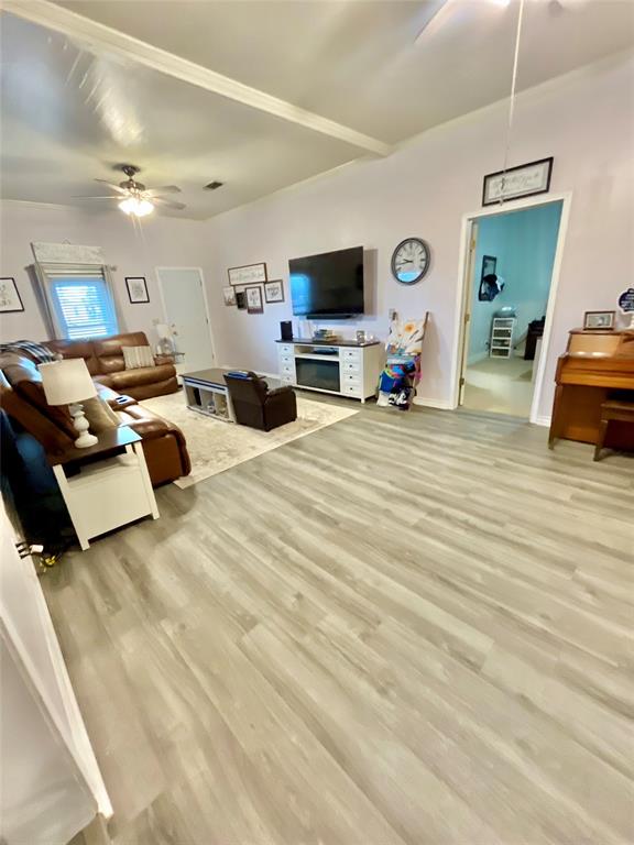 522 East Standifer Street Hamilton, TX 76531 - Photo 7 of 39