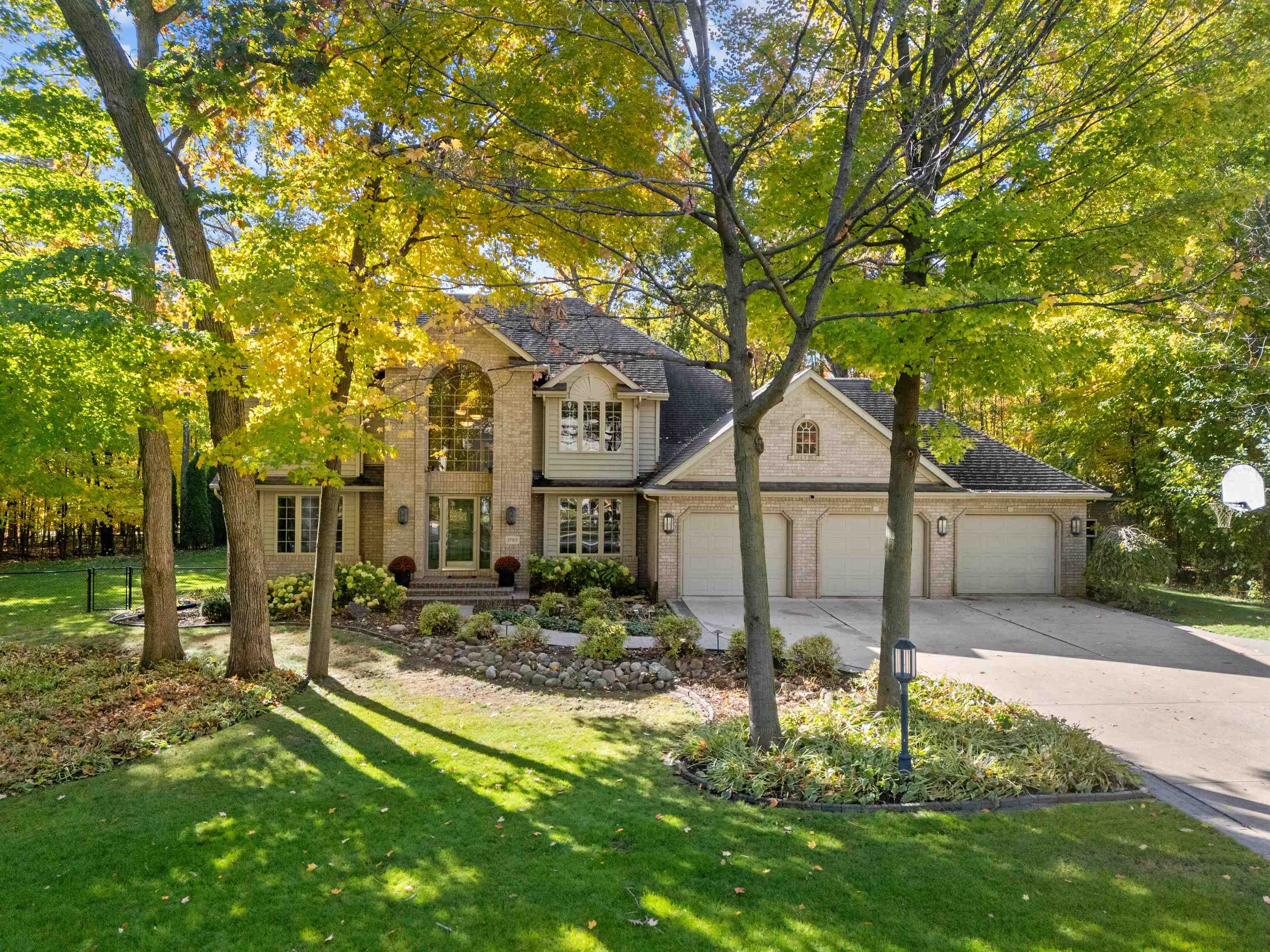 1789 Maidstone Circle Green Bay, WI 54313 - Photo 1 of 1
