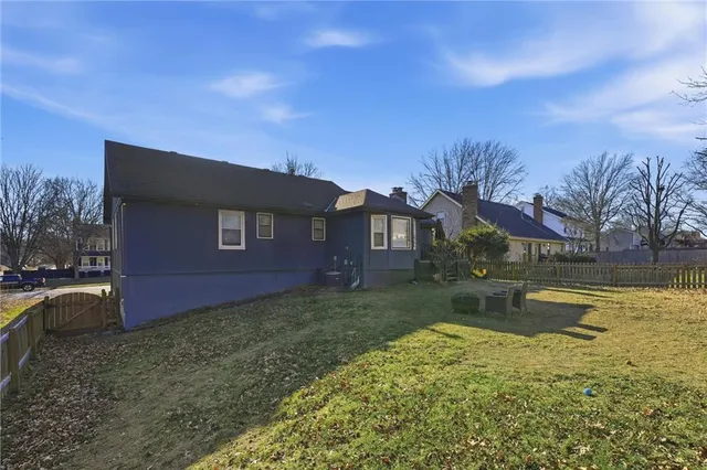 $310,000 | 1004 Southeast 5th Terrace, Lee's Summit, MO 64063