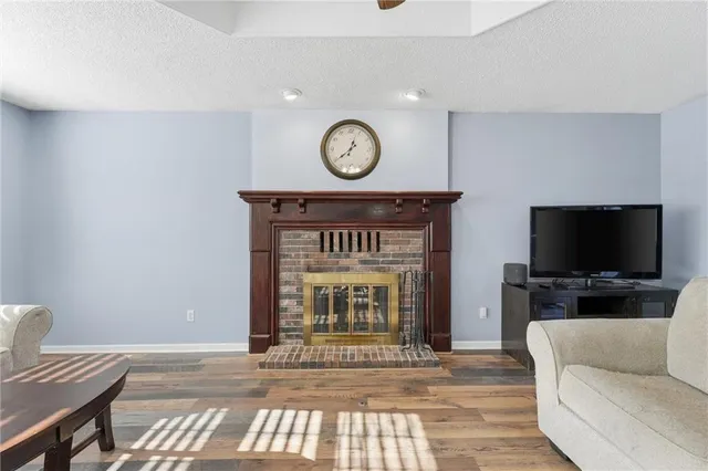 $310,000 | 1004 Southeast 5th Terrace, Lee's Summit, MO 64063