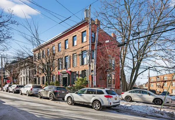 $1,295,000 | 15 Pine Street, Portland, ME 04102