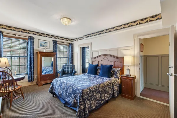 $1,295,000 | 15 Pine Street, Portland, ME 04102