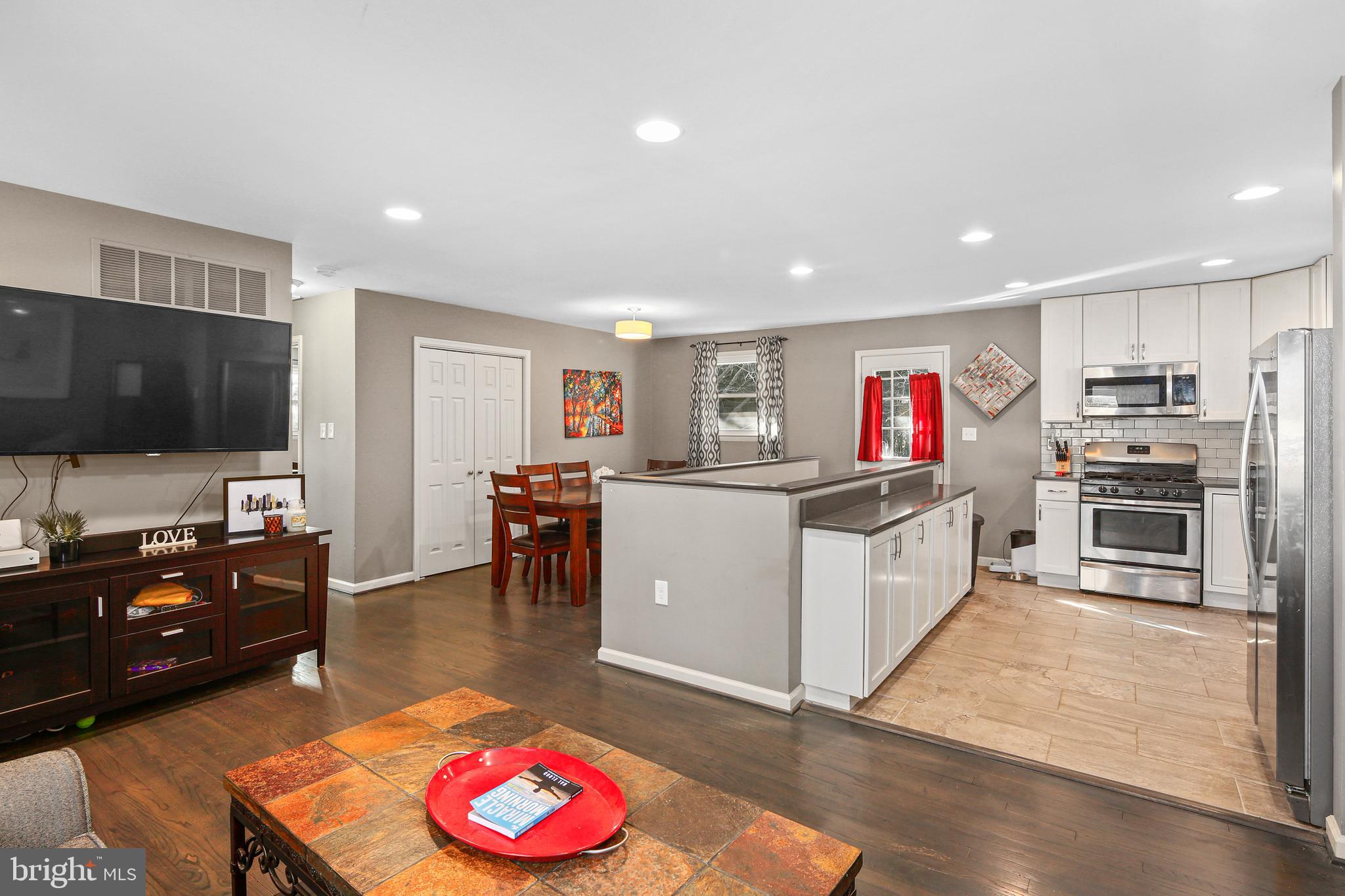 105 Allgate Road Owings Mills, MD 21117 - Photo 8 of 27 Open Concept Living