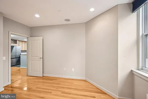 $259,900 | 111 South 15th Street, Unit 2008, Philadelphia, PA 19102