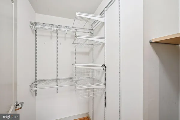 $259,900 | 111 South 15th Street, Unit 2008, Philadelphia, PA 19102