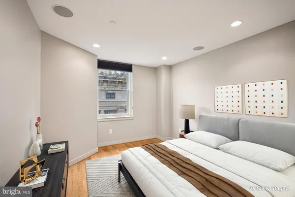 $259,900 | 111 South 15th Street, Unit 2008, Philadelphia, PA 19102