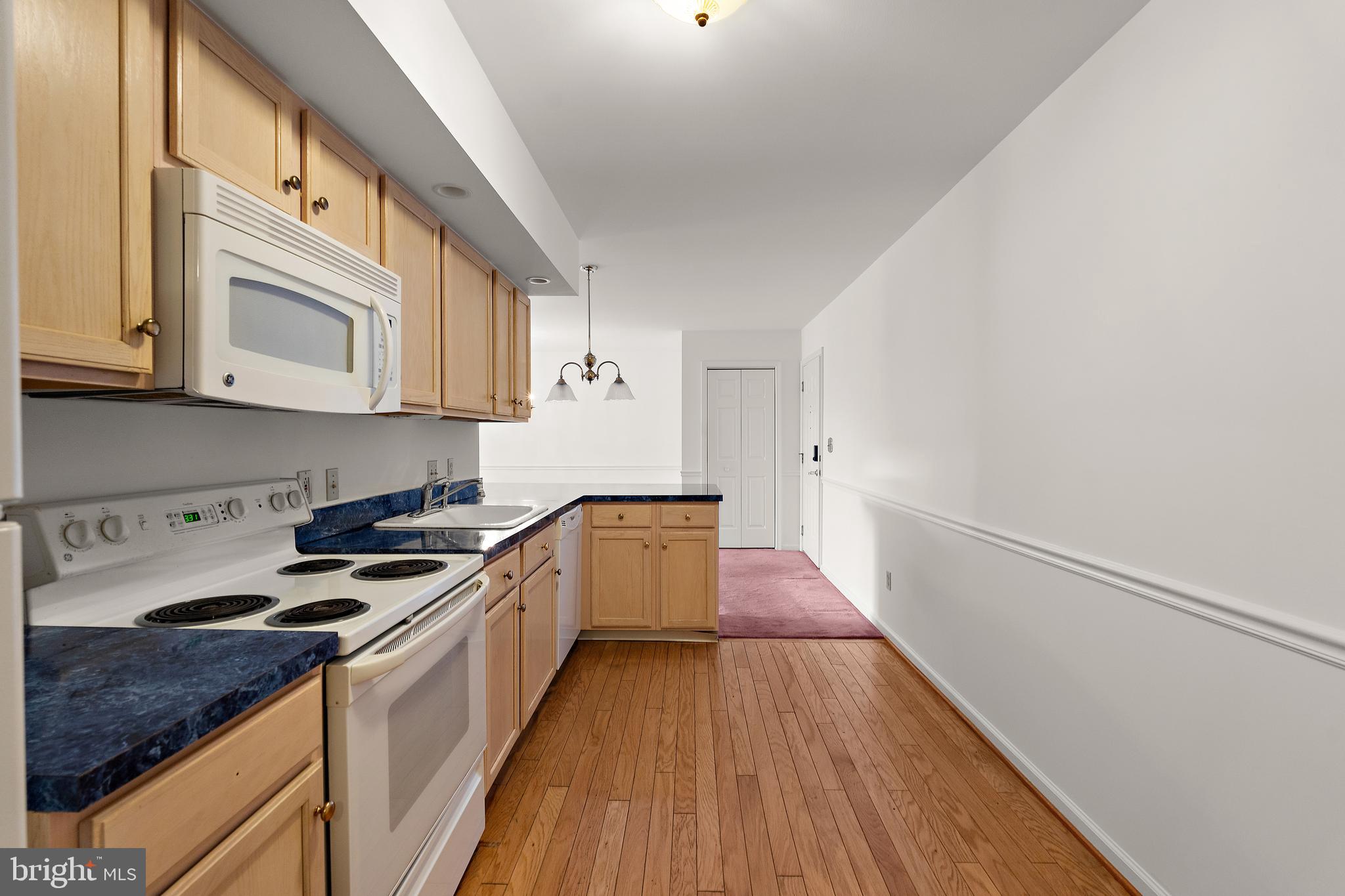 144 Brandon Road Norristown, PA 19403 - Photo 11 of 36 Gallery Image 11