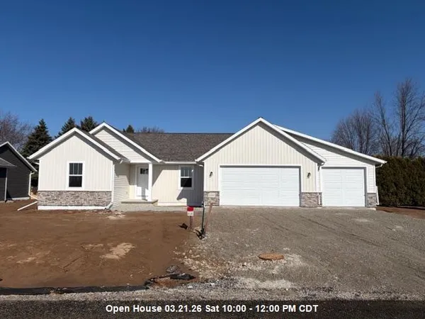 $439,900 | N3987 Wettering Way, Kaukauna, WI 54130