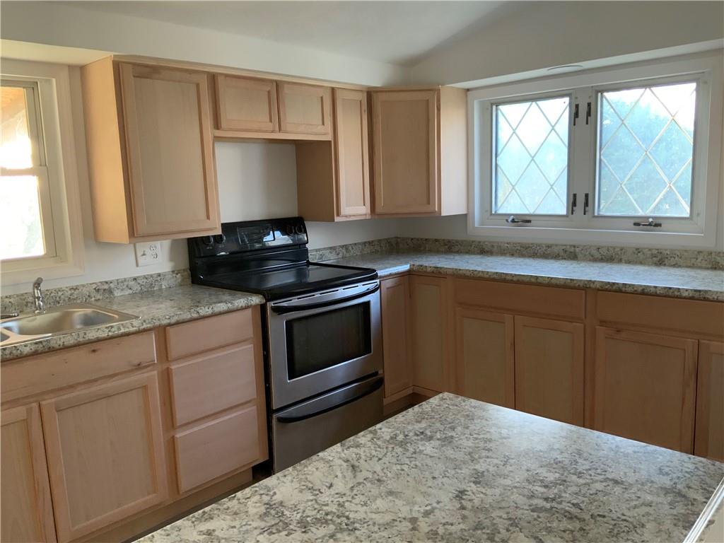 37 North Liberty Road West Alexander, PA 15376 - Photo 3 of 12
