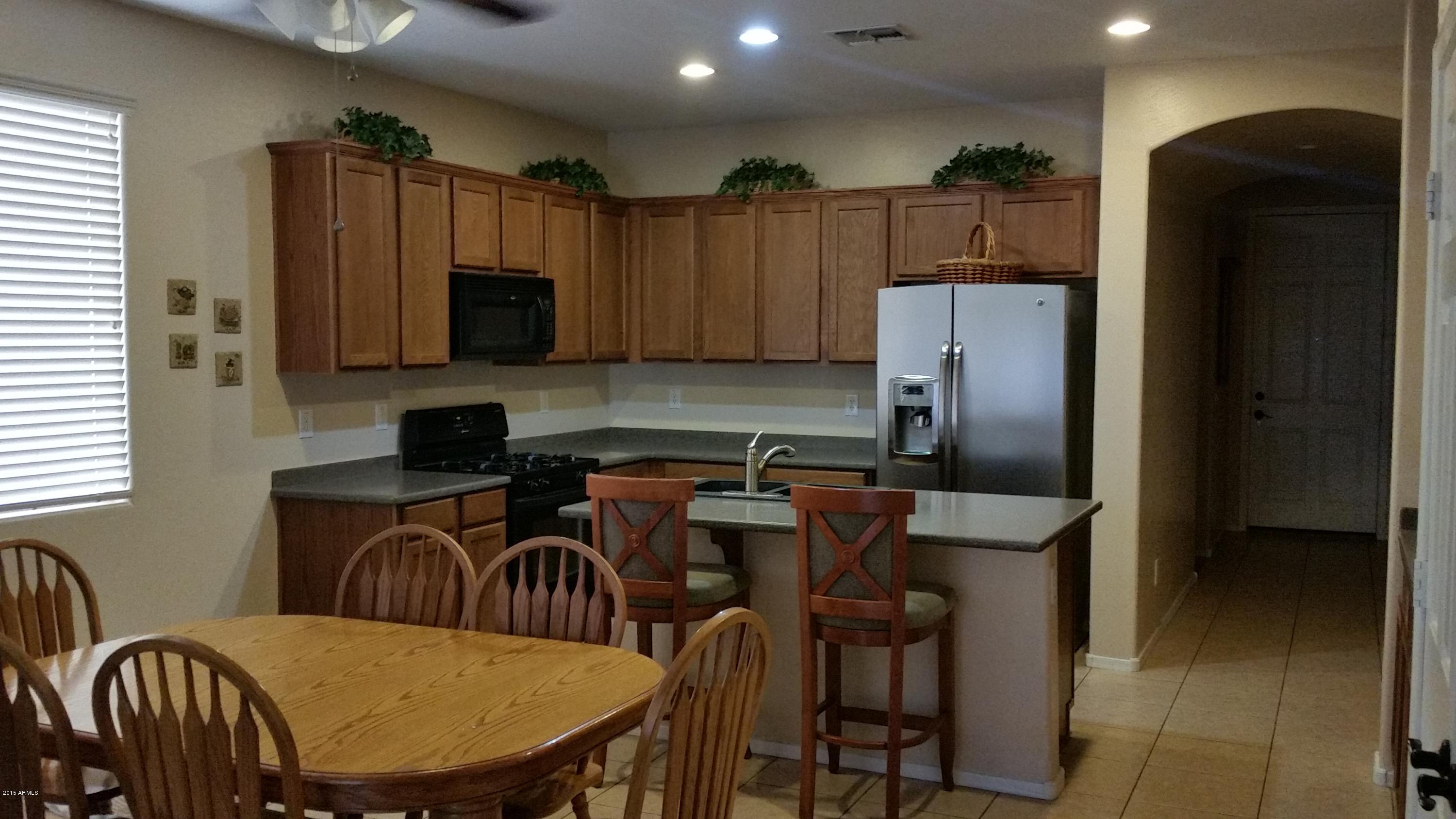 14191 West Calavar Road Surprise, AZ 85379 - Photo 6 of 20 Breakfast Bar