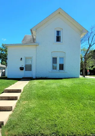 $179,700 | 126 West Walnut Street, Flora, IN 46929
