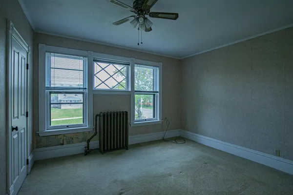 $229,000 | 301 East Depue Avenue, Olivia, MN 56277