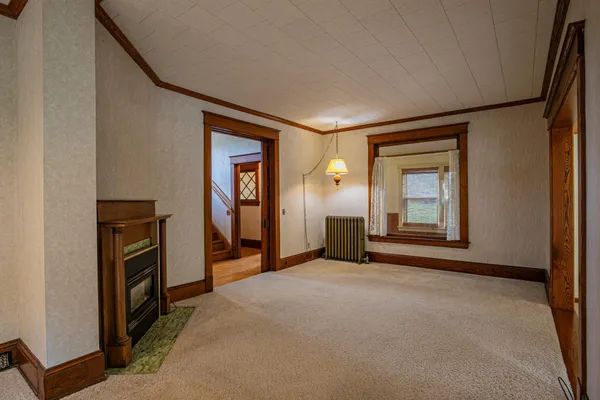 $229,000 | 301 East Depue Avenue, Olivia, MN 56277