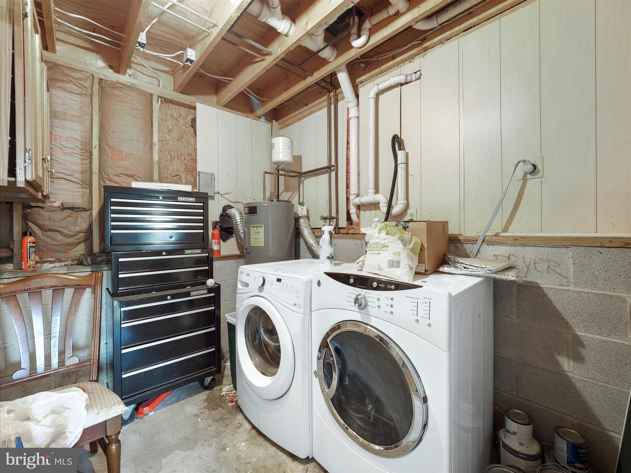 104 Rebecca's Court Smithsburg, MD 21783 - Photo 28 of 34 a utility room with dryer and washer