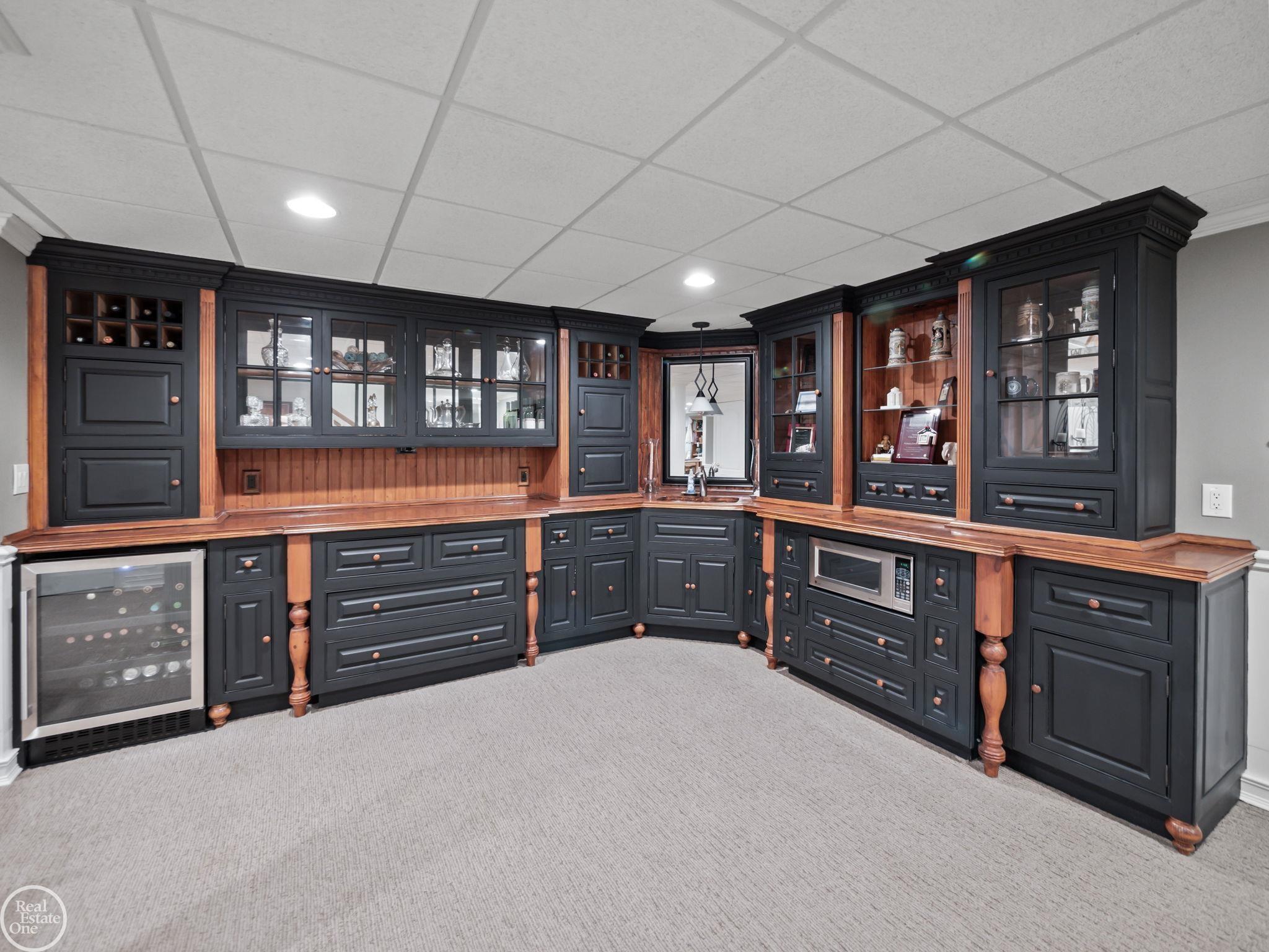 2599 Summerlin Court Rochester, MI 48306 - Photo 24 of 51 50120799-23.JPG