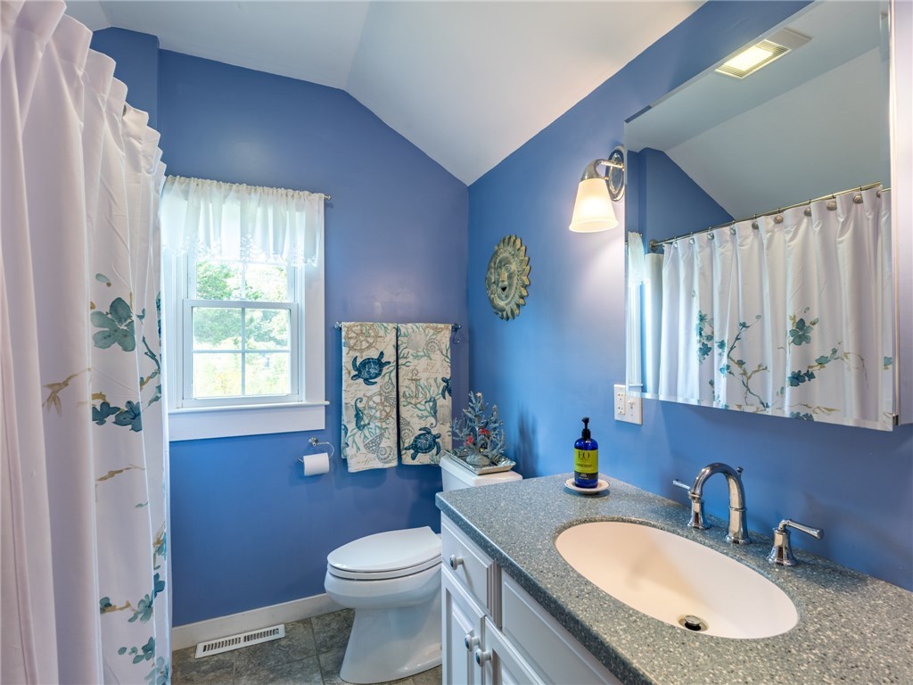 4029 Old Post Road Charlestown, RI 02813 - Photo 11 of 39