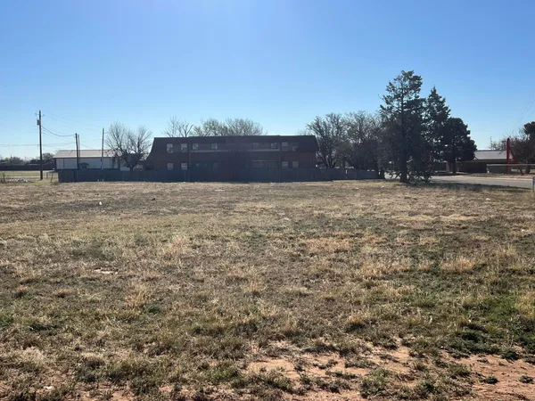 $100,000 | 1810 Ave I Northwest, Childress, TX 79201