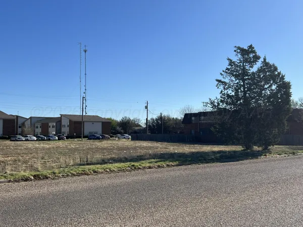 $100,000 | 1810 Ave I Northwest, Childress, TX 79201