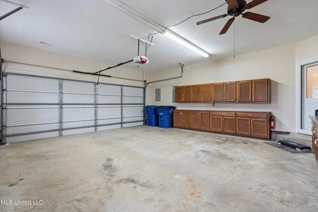 $415,000 | 6375 Darren Drive, Olive Branch, MS 38654