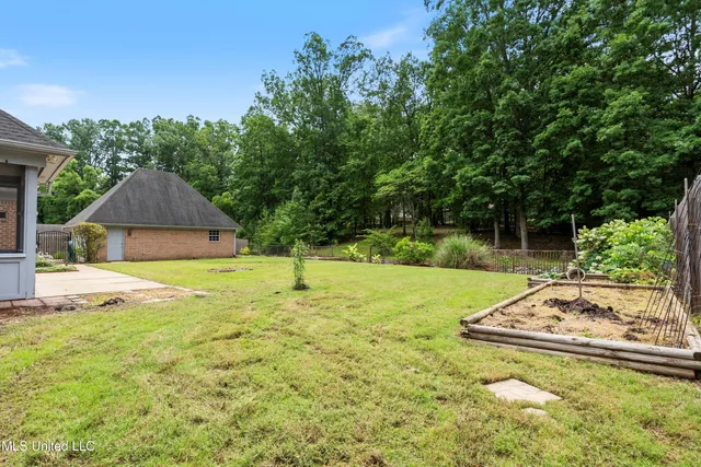 $415,000 | 6375 Darren Drive, Olive Branch, MS 38654