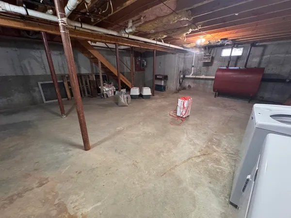 $300,000 | 43 Base Hill Road, Keene, NH 03431