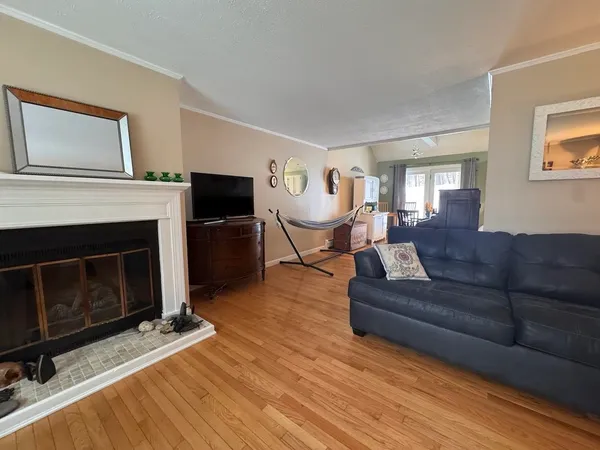 $300,000 | 43 Base Hill Road, Keene, NH 03431