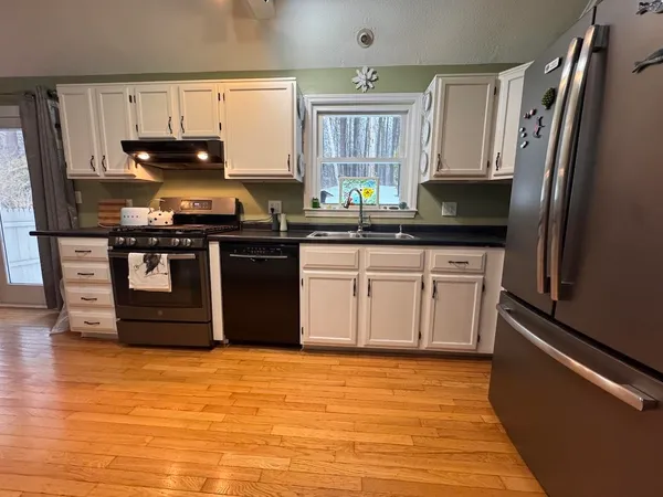 $300,000 | 43 Base Hill Road, Keene, NH 03431