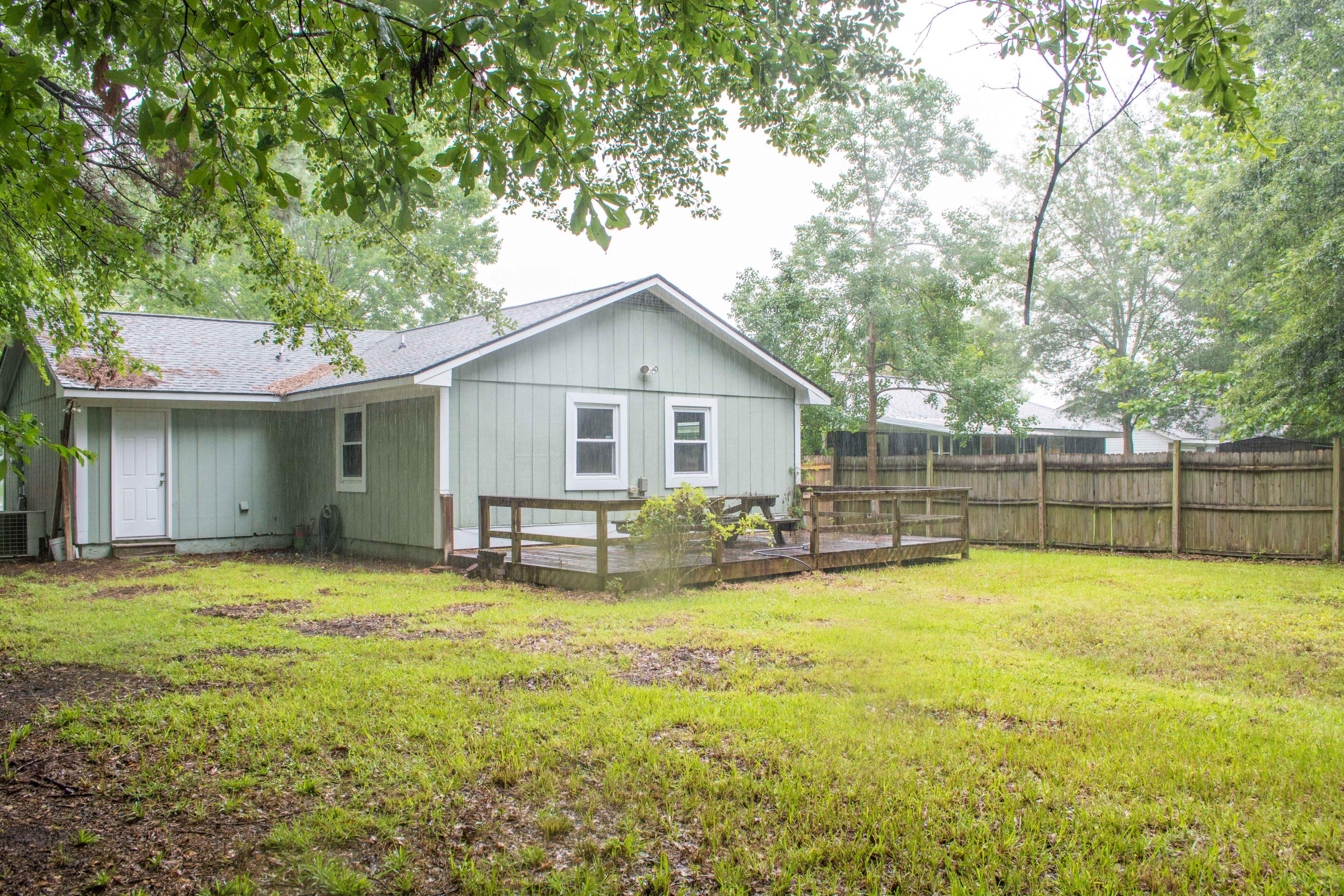 1567 Royle Road Summerville, SC 29486 - Photo 14 of 14 Back1