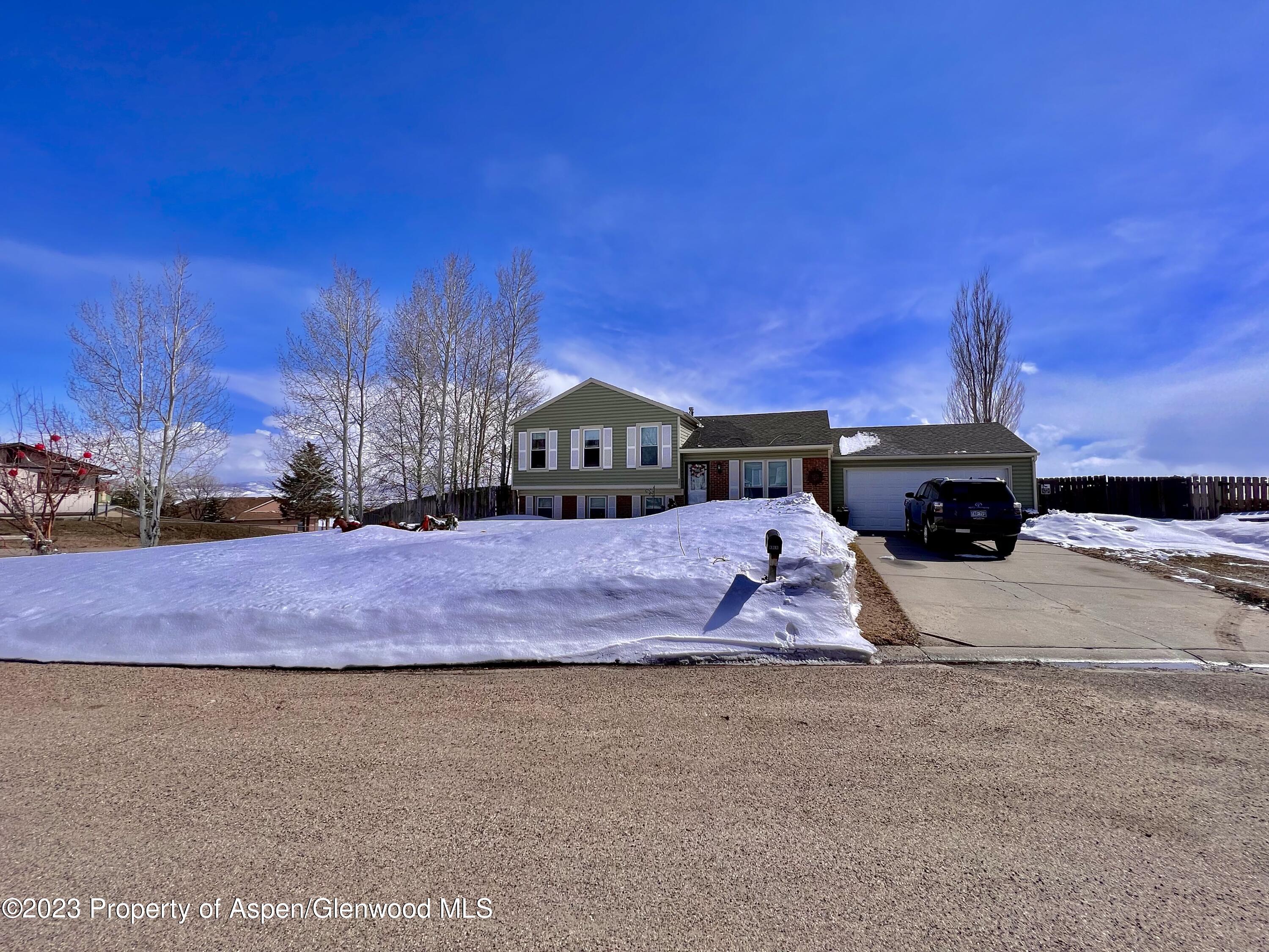 3810 Exmoor Road Craig, CO 81625 - Photo 4 of 28 IMG-5895