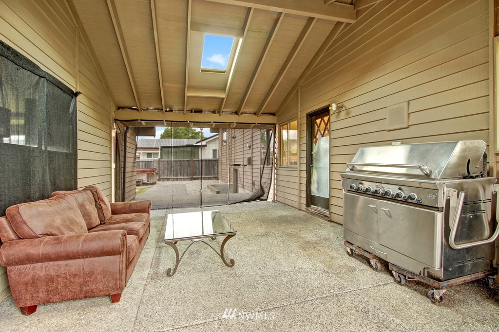 420 Rockefeller Avenue Everett, WA 98201 - Photo 21 of 25 Gallery Image 21