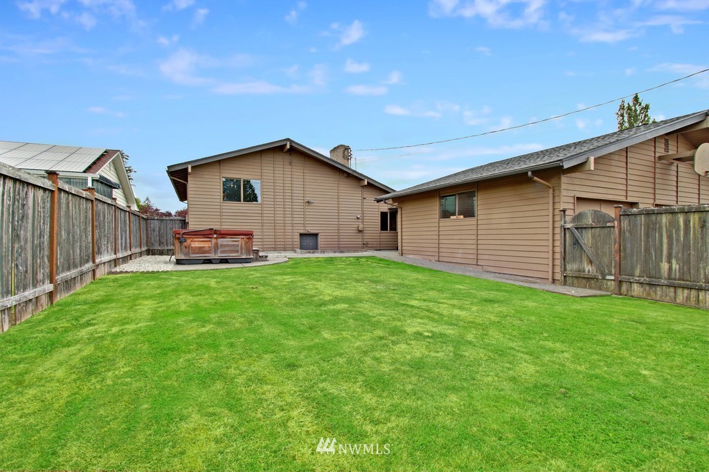 420 Rockefeller Avenue Everett, WA 98201 - Photo 23 of 25 Gallery Image 23