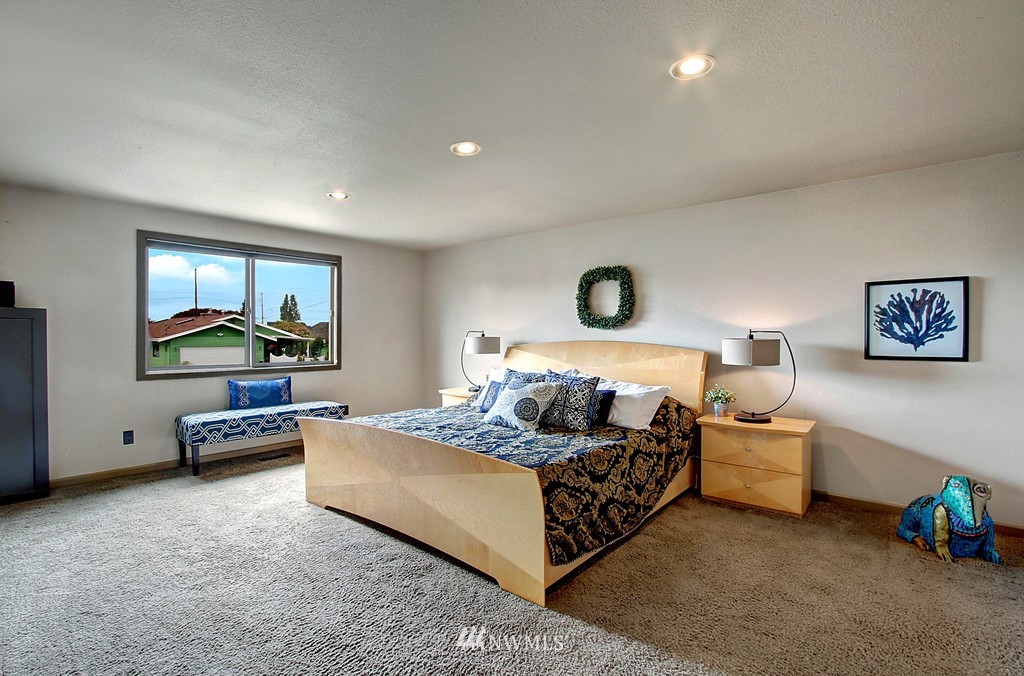 420 Rockefeller Avenue Everett, WA 98201 - Photo 10 of 25 Gallery Image 10