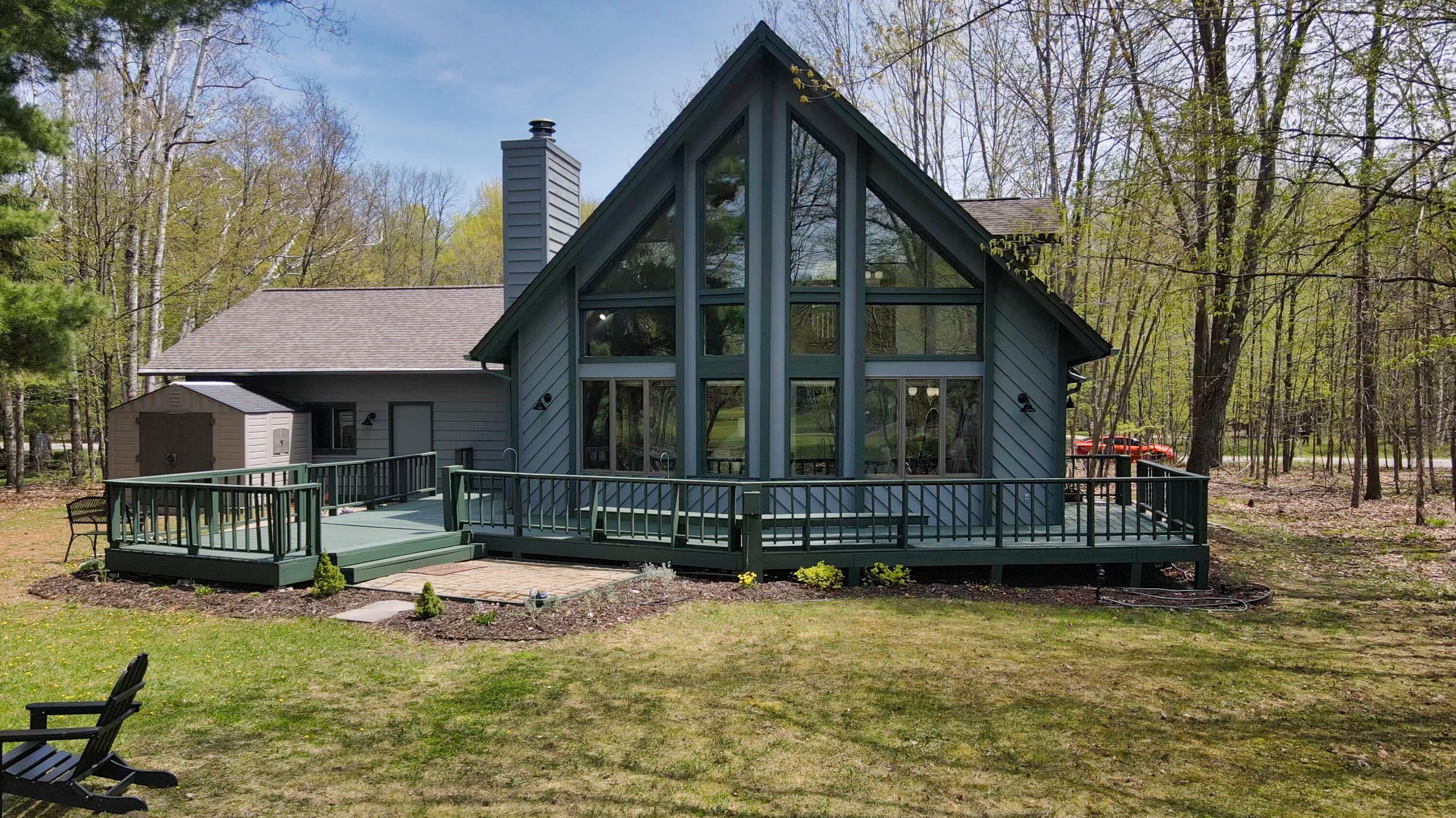 5978 Northstar Road Gaylord, MI 49735 - Photo 5 of 57 Gallery Image 5