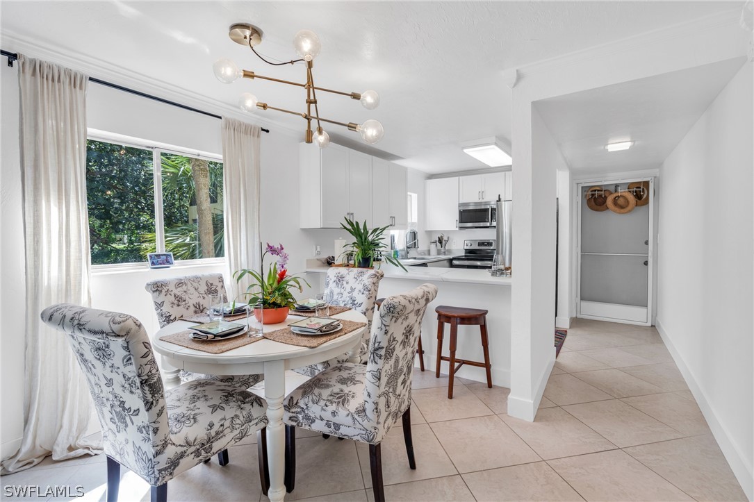 8061 Country Road, Unit 104 Fort Myers, FL 33919 - Photo 1 of 17 Gallery Image 1