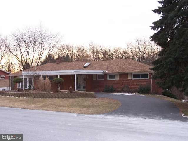 5341 Windsor Road Harrisburg, PA 17112 - Photo 1 of 9 Gallery Image 1