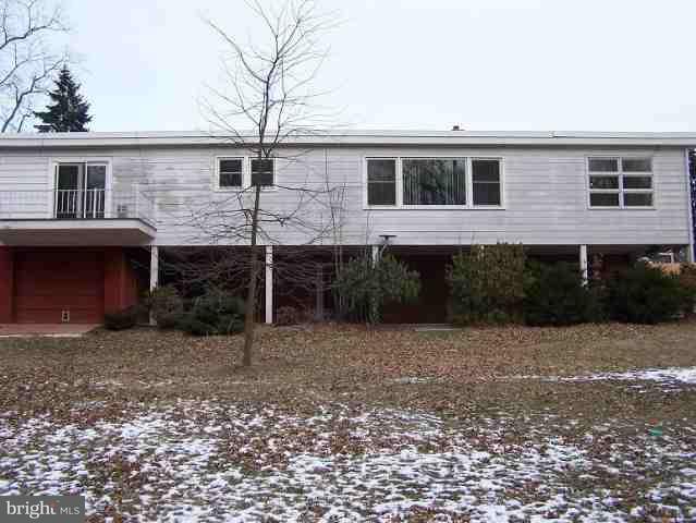 5341 Windsor Road Harrisburg, PA 17112 - Photo 2 of 9 Gallery Image 2