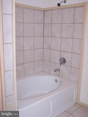5341 Windsor Road Harrisburg, PA 17112 - Photo 6 of 9 Gallery Image 6