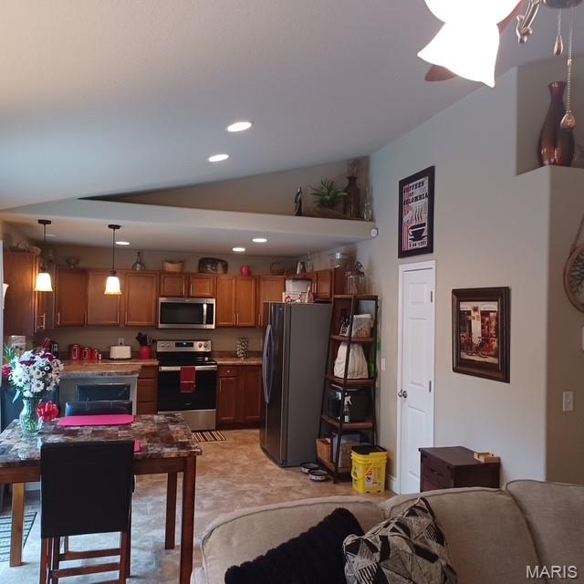 15825 Tundra Road St. Robert, MO 65584 - Photo 34 of 65