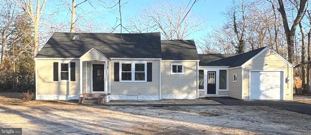 $429,000 | 4 West Lakeshore Drive, Browns Mills, NJ 08015