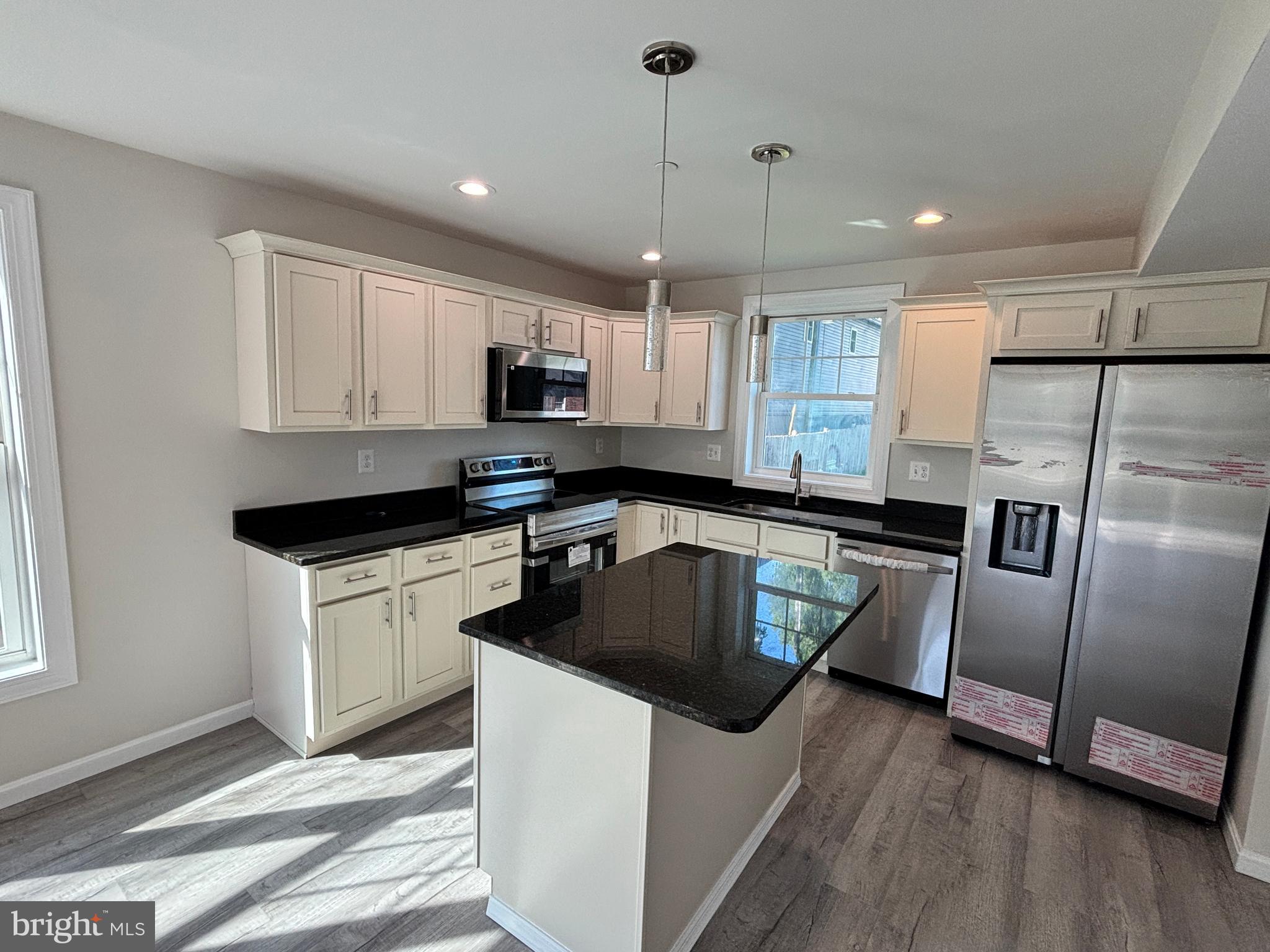 191 East George Street Westminster, MD 21157 - Photo 9 of 29