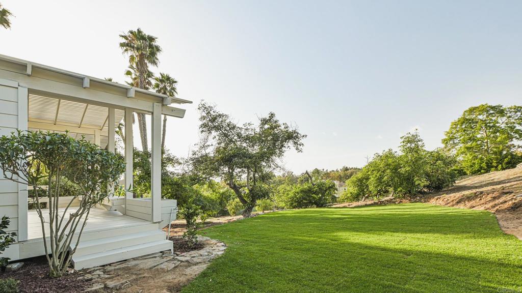 1520 Via Rancho Parkway Escondido, CA 92029 - Photo 13 of 15